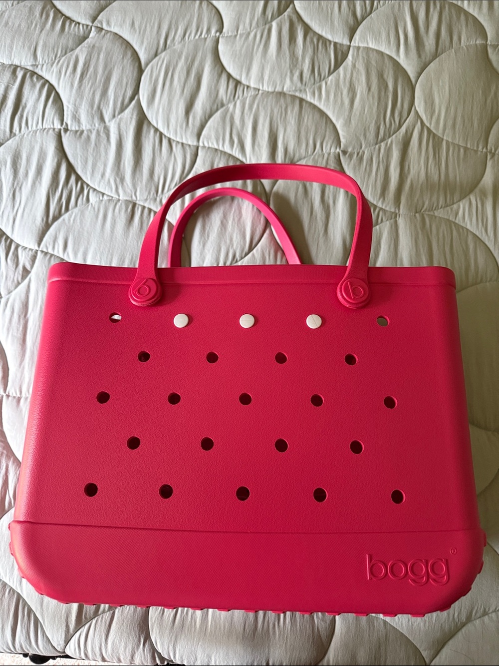 Large Bogg Bag- Raspberry - Picture 5 of 5